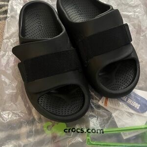 CROCS Mellow luxe recovery slide Size W7/M5